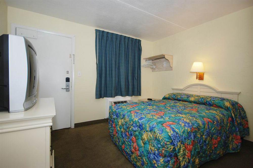 Hotel Ramada By Wyndham Panama / Beachfront Panama City Beach